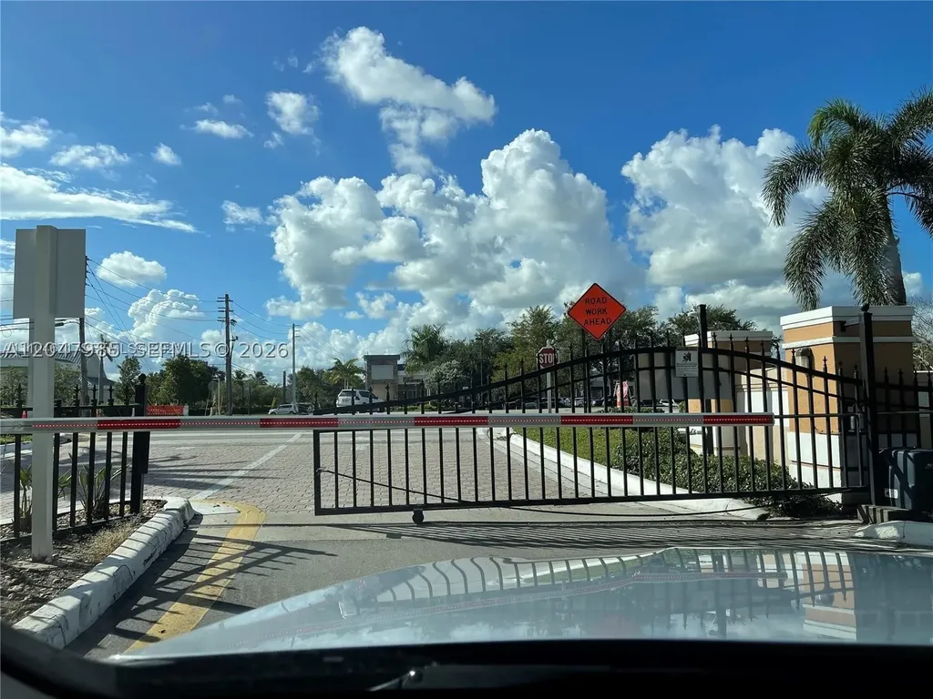 9033 Wiles Road Coral Springs FL 33067