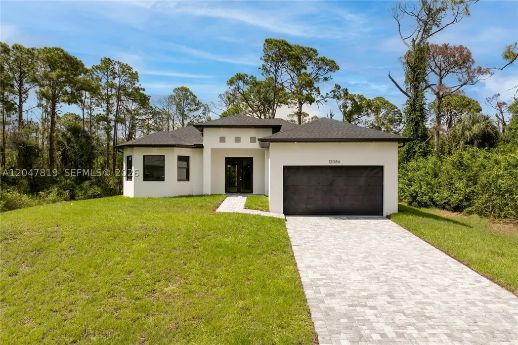 12086 Chamberlain Boulevard Port Charlotte FL 33953