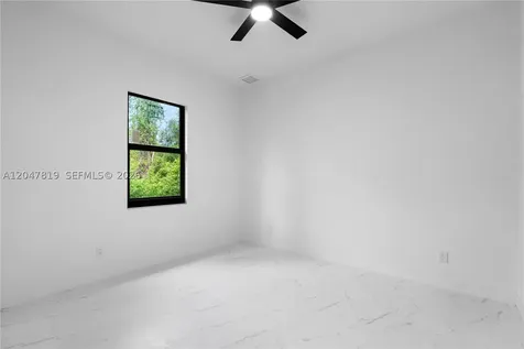 12086 Chamberlain Boulevard Port Charlotte FL 33953