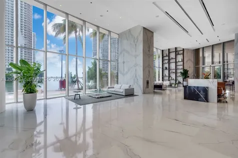 300 Biscayne Boulevard Way Miami FL 33131