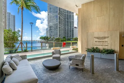 300 Biscayne Boulevard Way Miami FL 33131