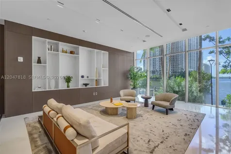 300 Biscayne Boulevard Way Miami FL 33131