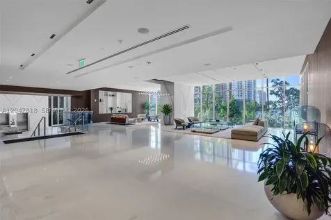 300 Biscayne Boulevard Way Miami FL 33131