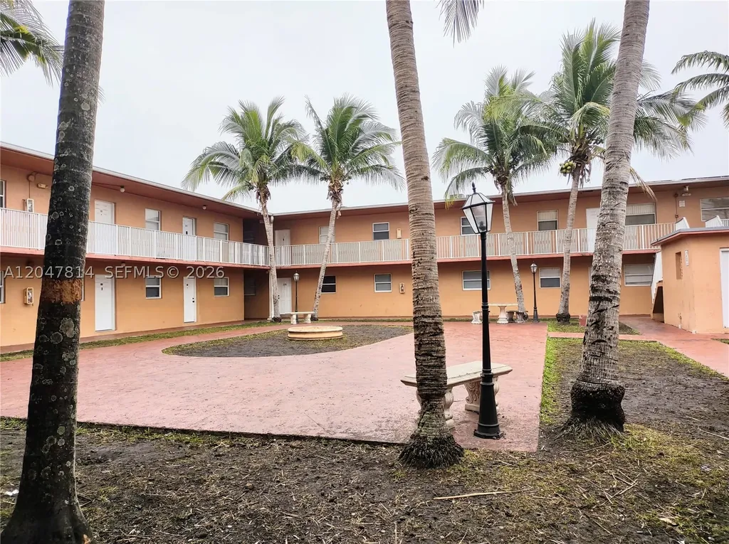 1265 W 24th Street Hialeah FL 33010
