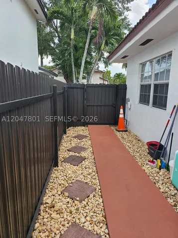7565 N Augusta Drive Hialeah FL 33015
