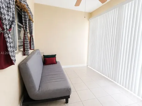 4700 NW 35th Street Lauderdale Lakes FL 33319
