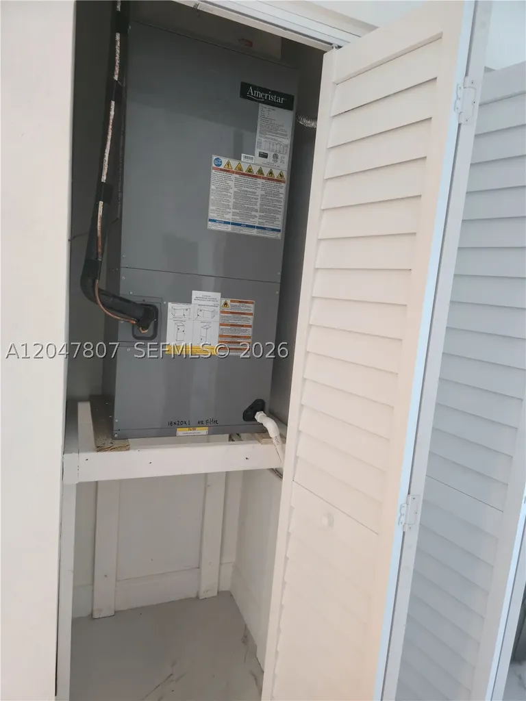 1141 SW 8th Terrace Fort Lauderdale FL 33315