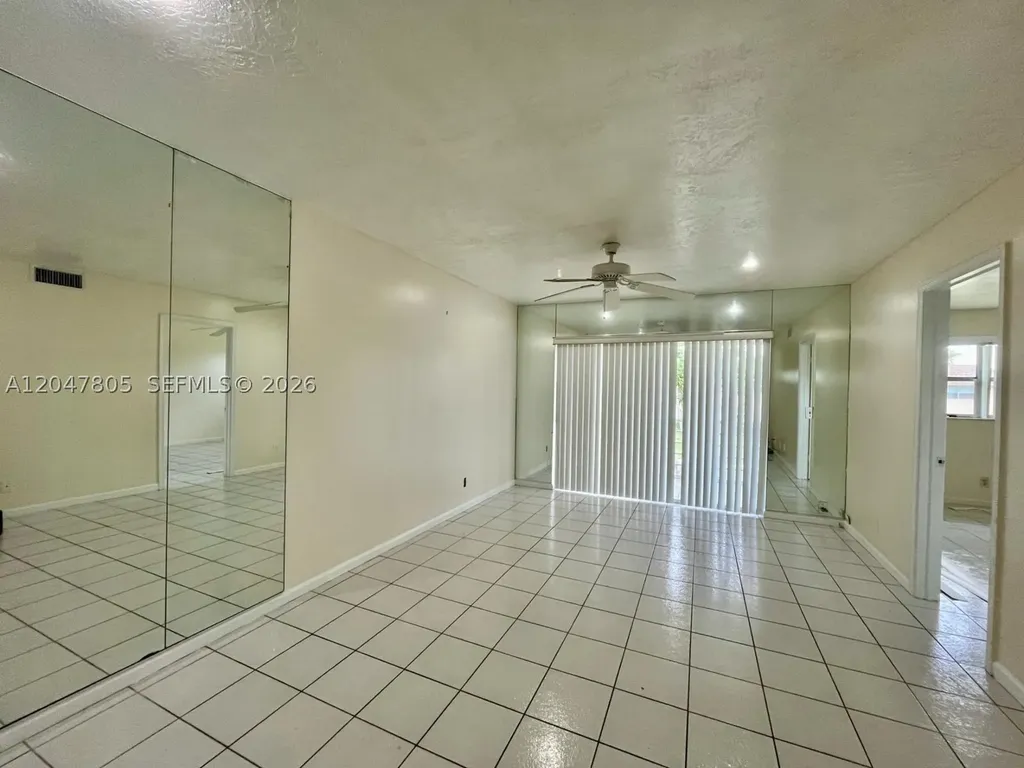 9851 Sandalfoot Boulevard Boca Raton FL 33428