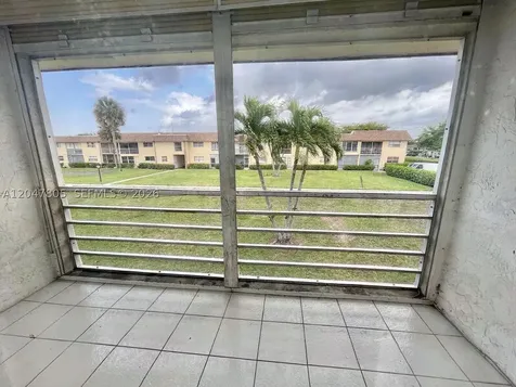 9851 Sandalfoot Boulevard Boca Raton FL 33428