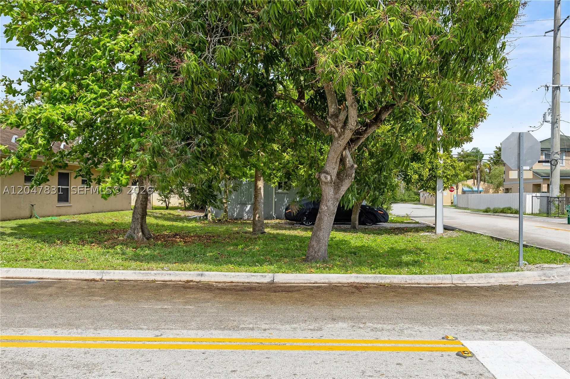 2901 NW 9th Court Fort Lauderdale FL 33311