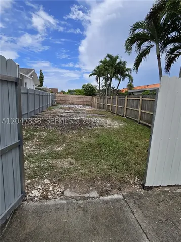 13470 SW 24th Street Miami FL 33175
