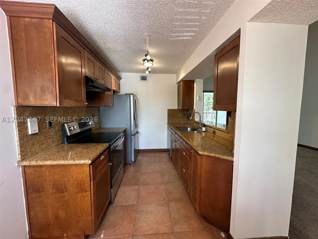4990 NW 97th Place Doral FL 33178