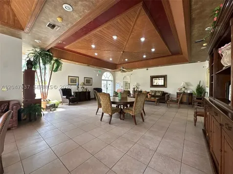 4990 NW 97th Place Doral FL 33178