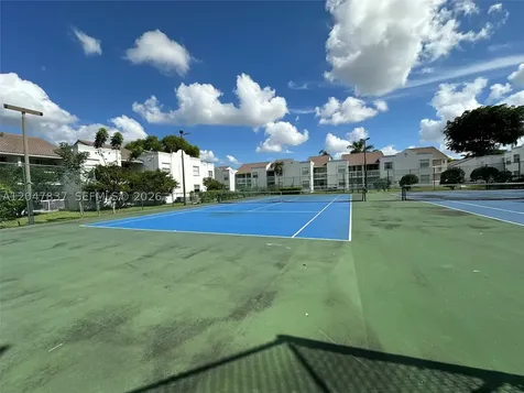 4990 NW 97th Place Doral FL 33178