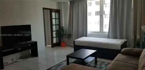 5401 Collins Avenue Miami Beach FL 33140