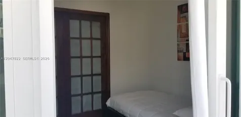 5401 Collins Avenue Miami Beach FL 33140