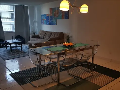 5401 Collins Avenue Miami Beach FL 33140
