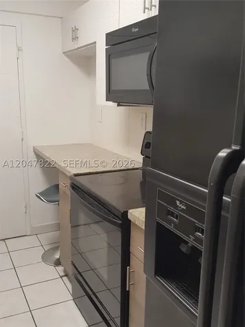 5401 Collins Avenue Miami Beach FL 33140