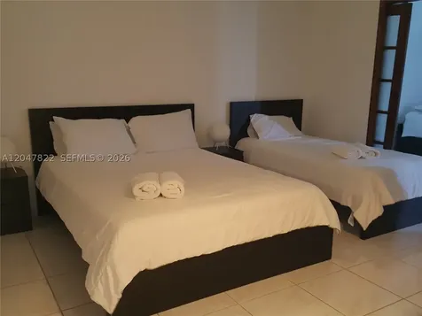 5401 Collins Avenue Miami Beach FL 33140