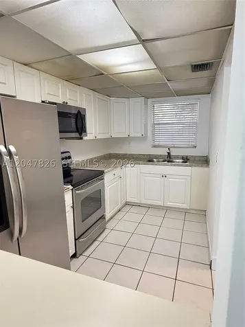 9367 Fontainebleau Boulevard Miami FL 33172
