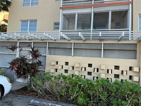 403 NW 68th Avenue Plantation FL 33317