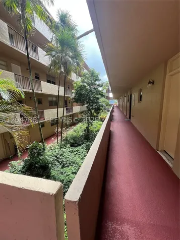 403 NW 68th Avenue Plantation FL 33317