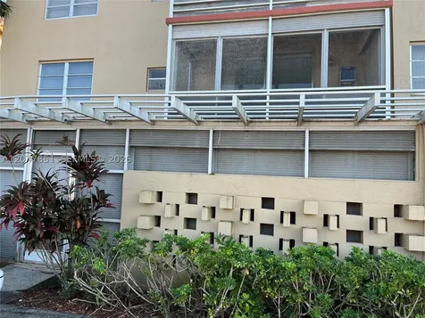 403 NW 68th Avenue Plantation FL 33317