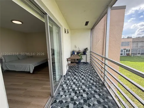9101 Sunrise Lakes Boulevard Sunrise FL 33322