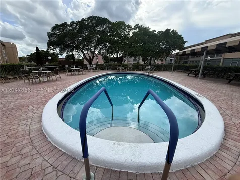 9101 Sunrise Lakes Boulevard Sunrise FL 33322