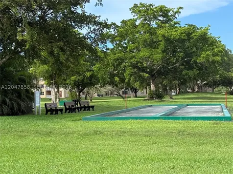 9101 Sunrise Lakes Boulevard Sunrise FL 33322