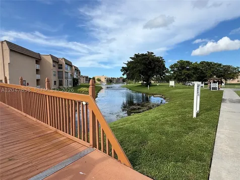 9101 Sunrise Lakes Boulevard Sunrise FL 33322