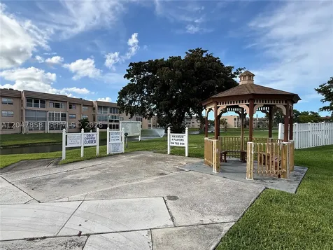 9101 Sunrise Lakes Boulevard Sunrise FL 33322
