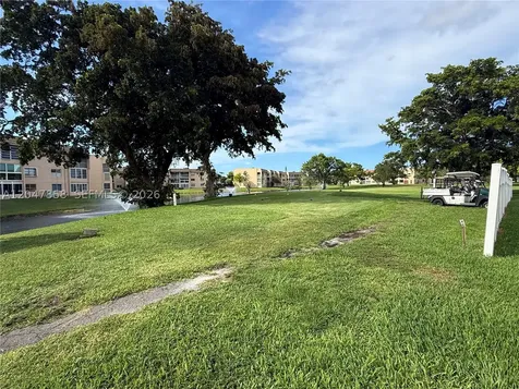 9101 Sunrise Lakes Boulevard Sunrise FL 33322