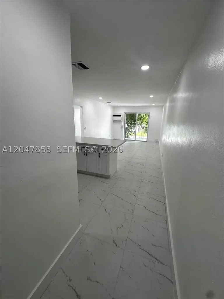 1945 NW 29th Street Miami FL 33142
