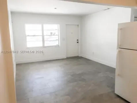 2194 NW 18th Terrace Miami FL 33125