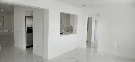 4404 NW 46th Way Tamarac FL 33319