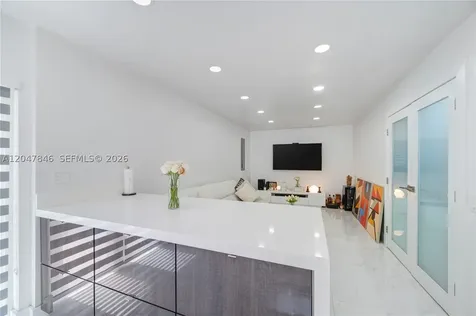 8668 NW 2nd Terrace Miami FL 33126