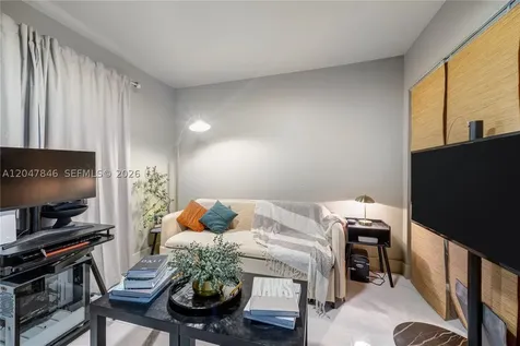 8668 NW 2nd Terrace Miami FL 33126