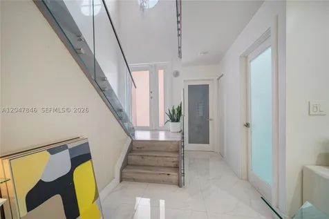 8668 NW 2nd Terrace Miami FL 33126