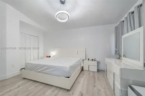 8668 NW 2nd Terrace Miami FL 33126