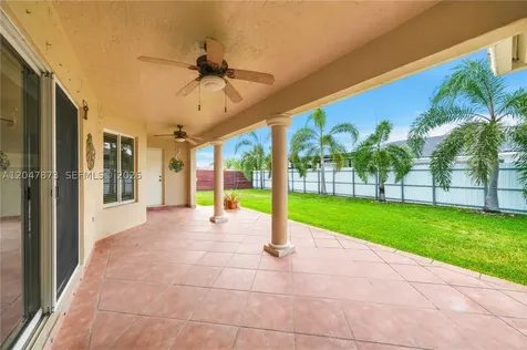 15059 SW 33rd Terrace Miami FL 33185