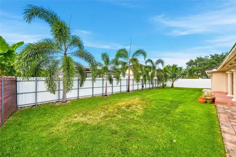 15059 SW 33rd Terrace Miami FL 33185