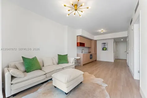 90 NE 32nd Street Miami FL 33127
