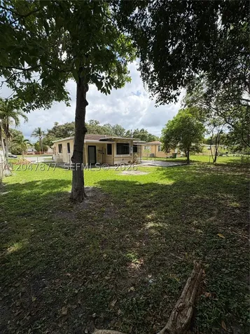 650 NE 137th Street North Miami FL 33161
