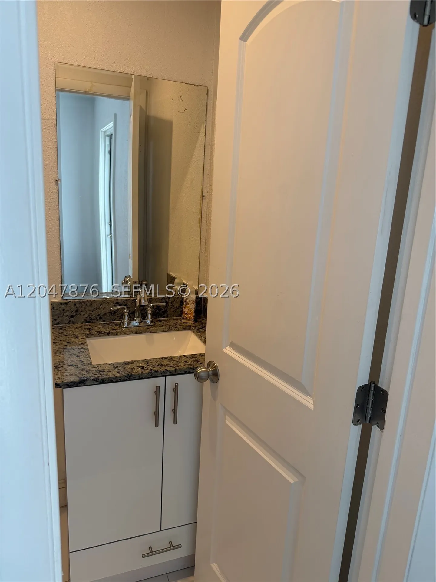7525 Roosevelt Street Hollywood FL 33024