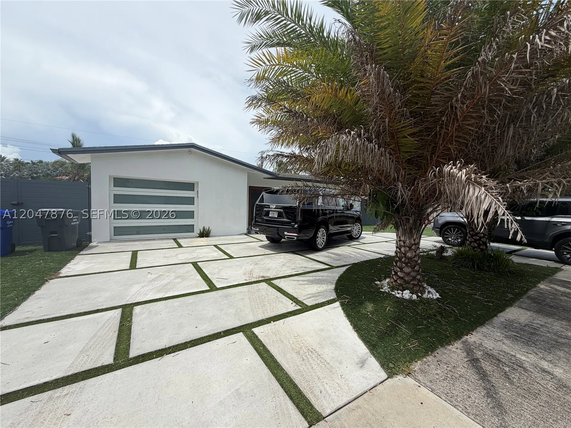 7525 Roosevelt Street Hollywood FL 33024
