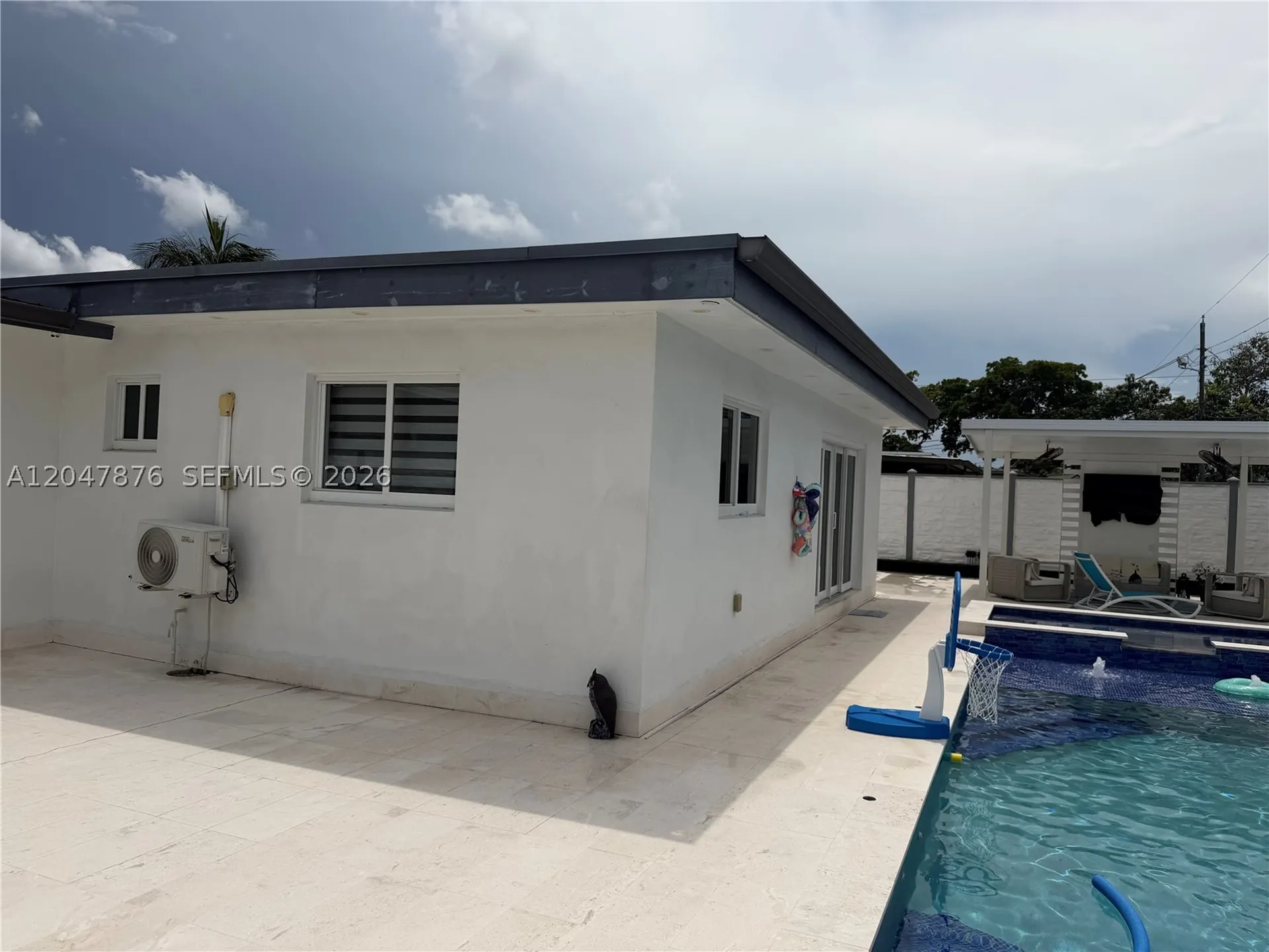 7525 Roosevelt Street Hollywood FL 33024