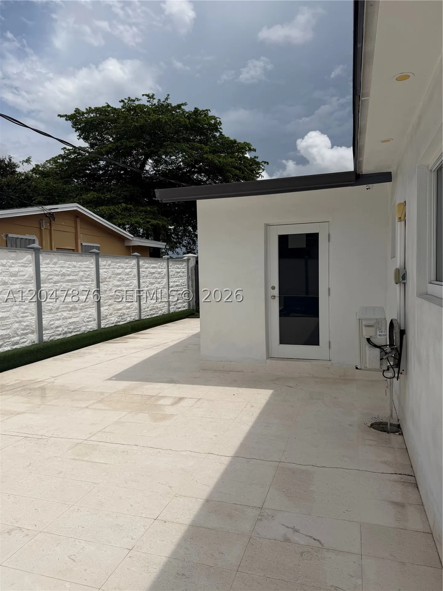 7525 Roosevelt Street Hollywood FL 33024