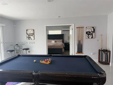 7525 Roosevelt Street Hollywood FL 33024