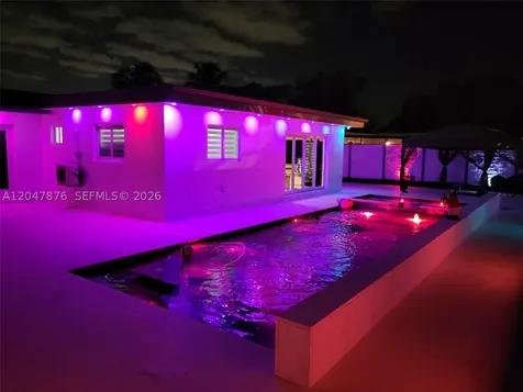 7525 Roosevelt Street Hollywood FL 33024
